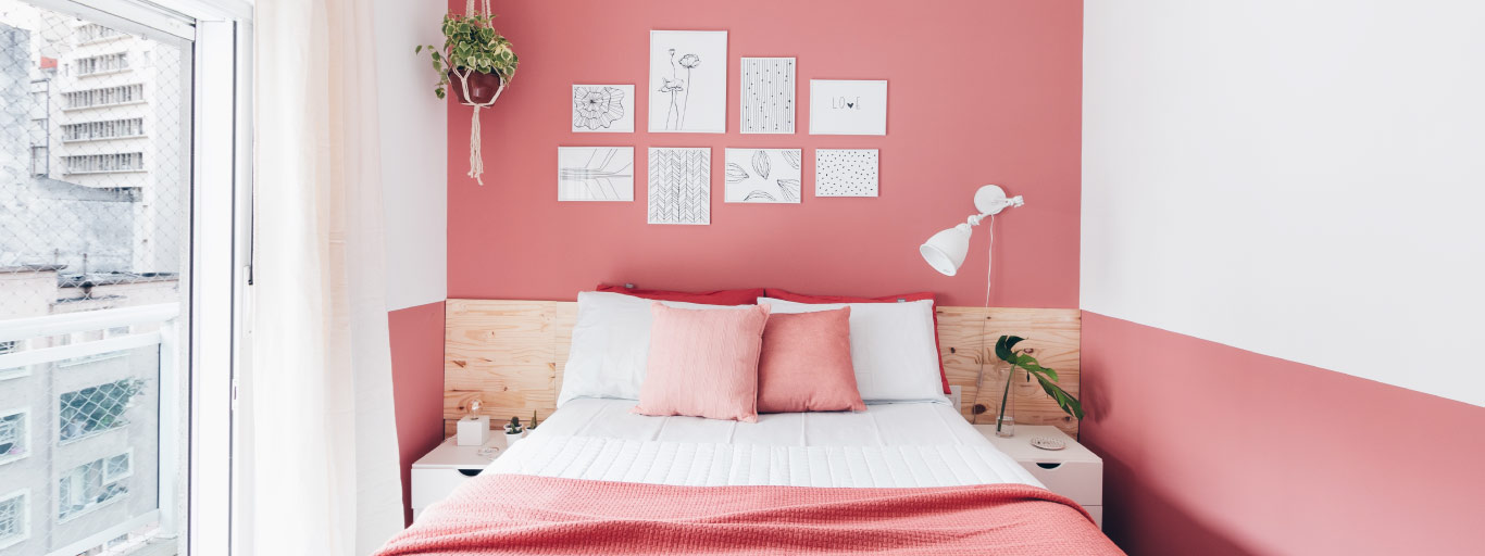 quarto cor de rosa representando decoração rosa