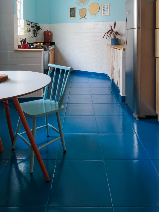 Imagem de ambiente com piso pintado